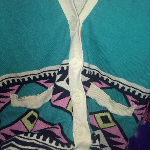 Aztec Print Button Up Cardigan size XS - Picture 3 of 4